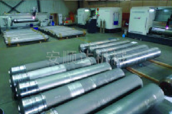 中強(qiáng)浮山煤業(yè)激光熔覆直徑280*1956活柱